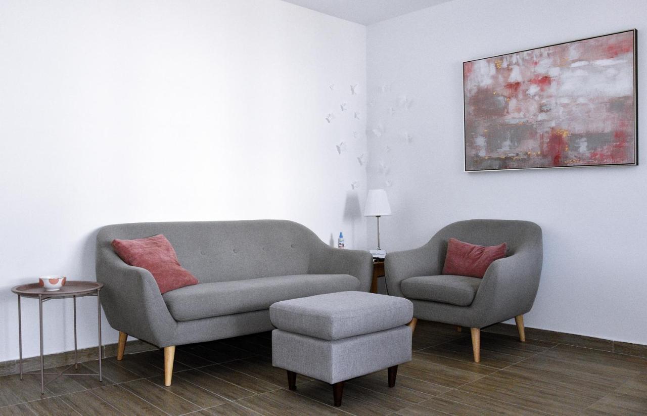 Apartman Bonbon Belisce Екстериор снимка